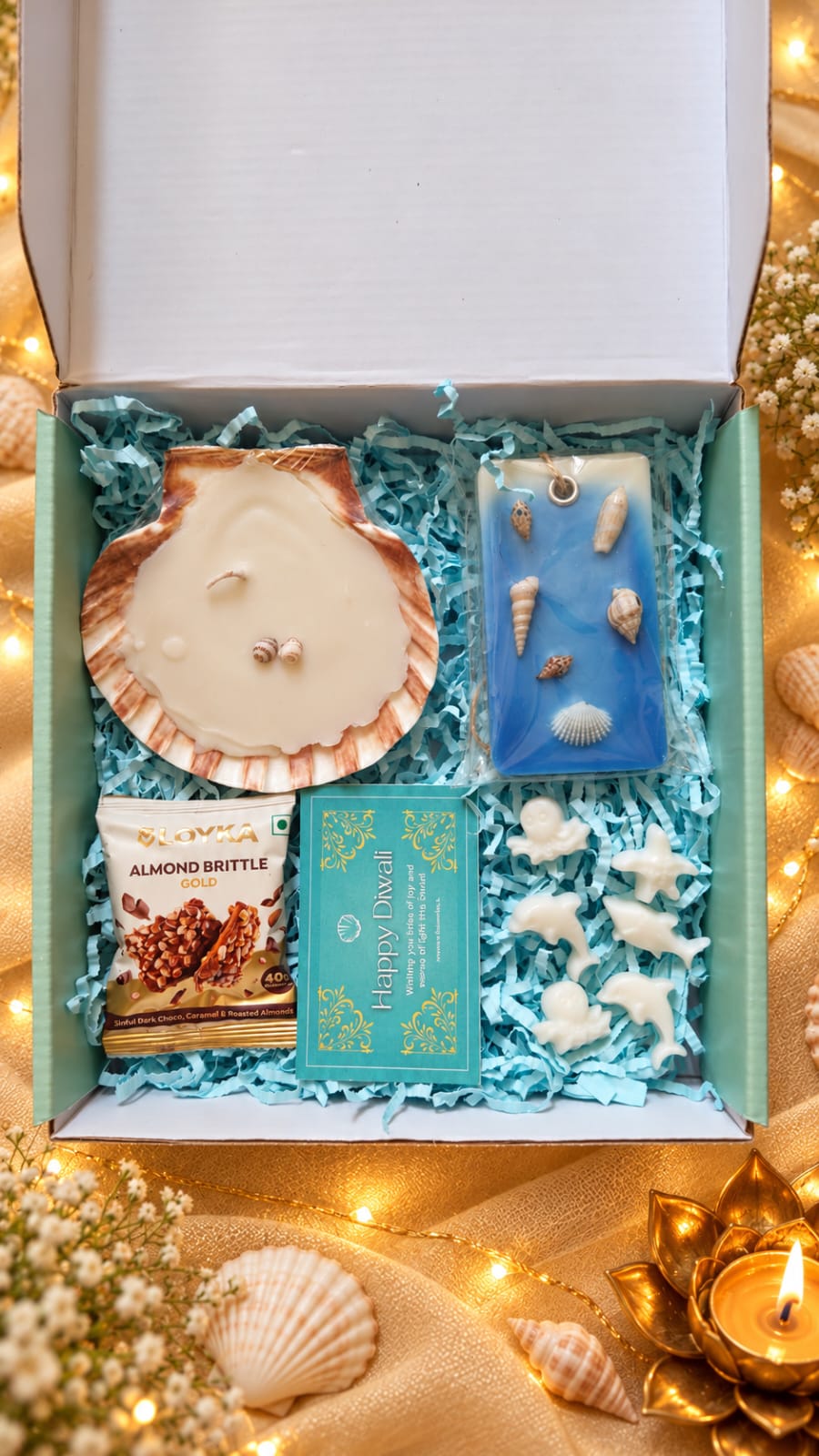 The Coastal Glow Hamper | Candle, Wax Sachet & Lavender Wax Melts