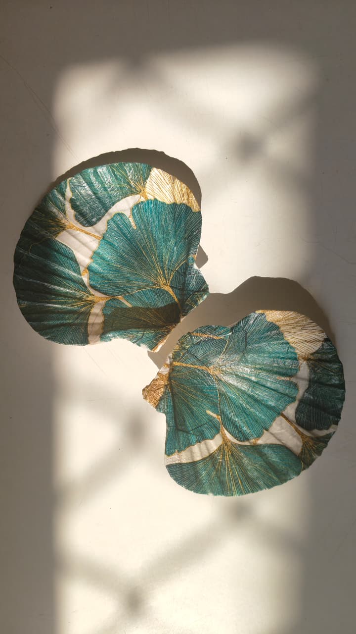 Decoupage Scallop Shell – Trinket Dish (4.5–5.5 inches)