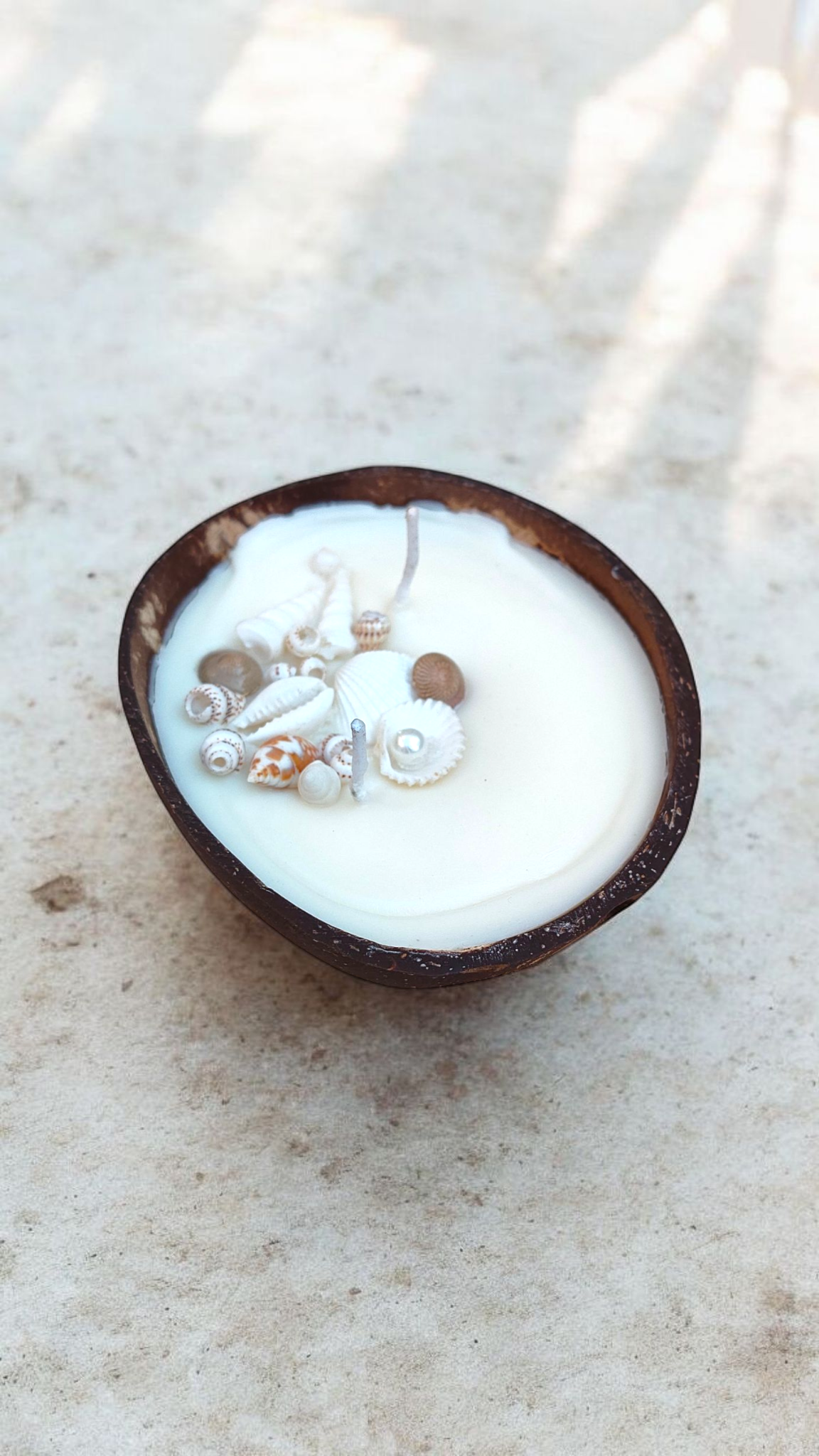 Coconut Shell Candle with Seashells – Handcrafted Vanilla Scented Eco Candle (3.5"–4")